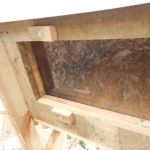 La trappe d'observation retirée